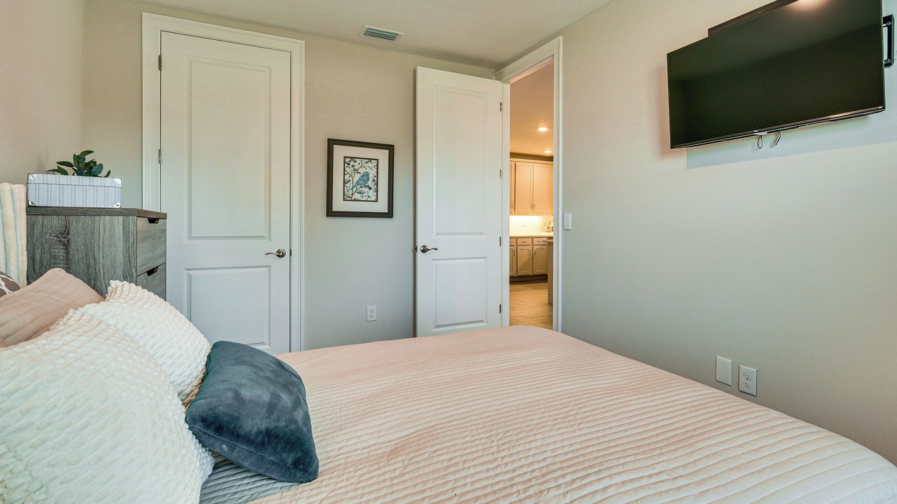 Photo of Bedroom in Estero