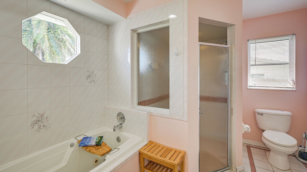 Photo of Bathroom in Edgewater