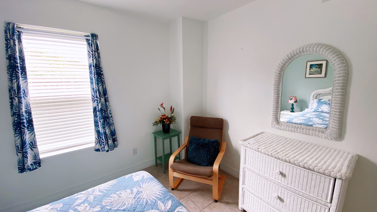 Photo of Bedroom in Tarpon Springs