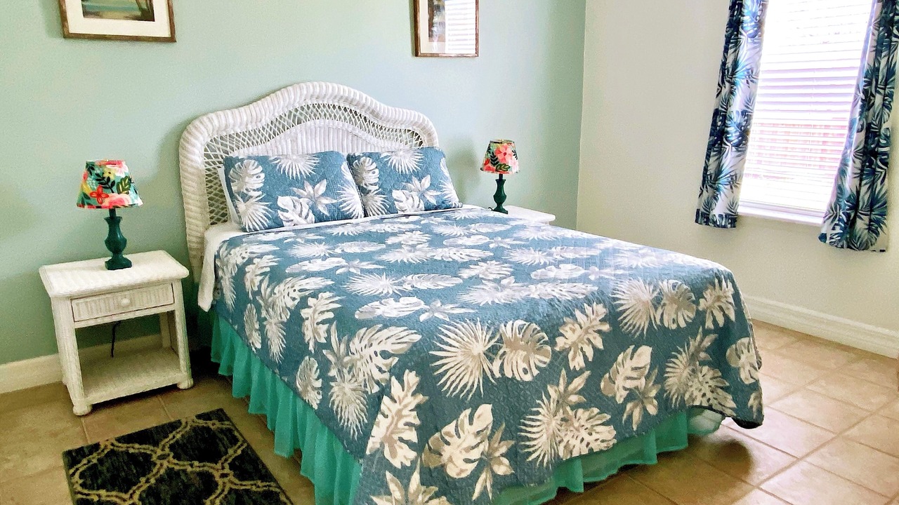 Photo of Bedroom in Tarpon Springs