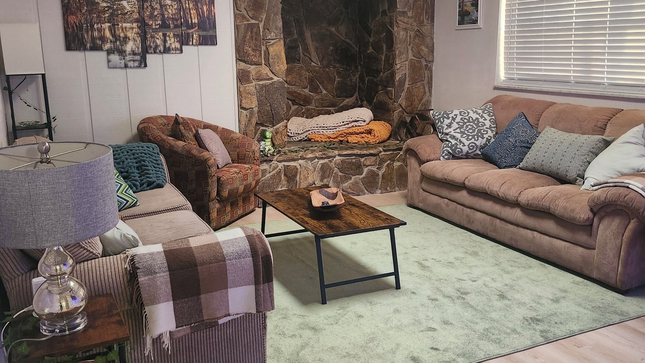 Photo of Livingroom in Springs at Kings Bay