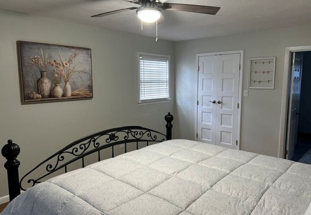Photo of Bedroom in Valdosta