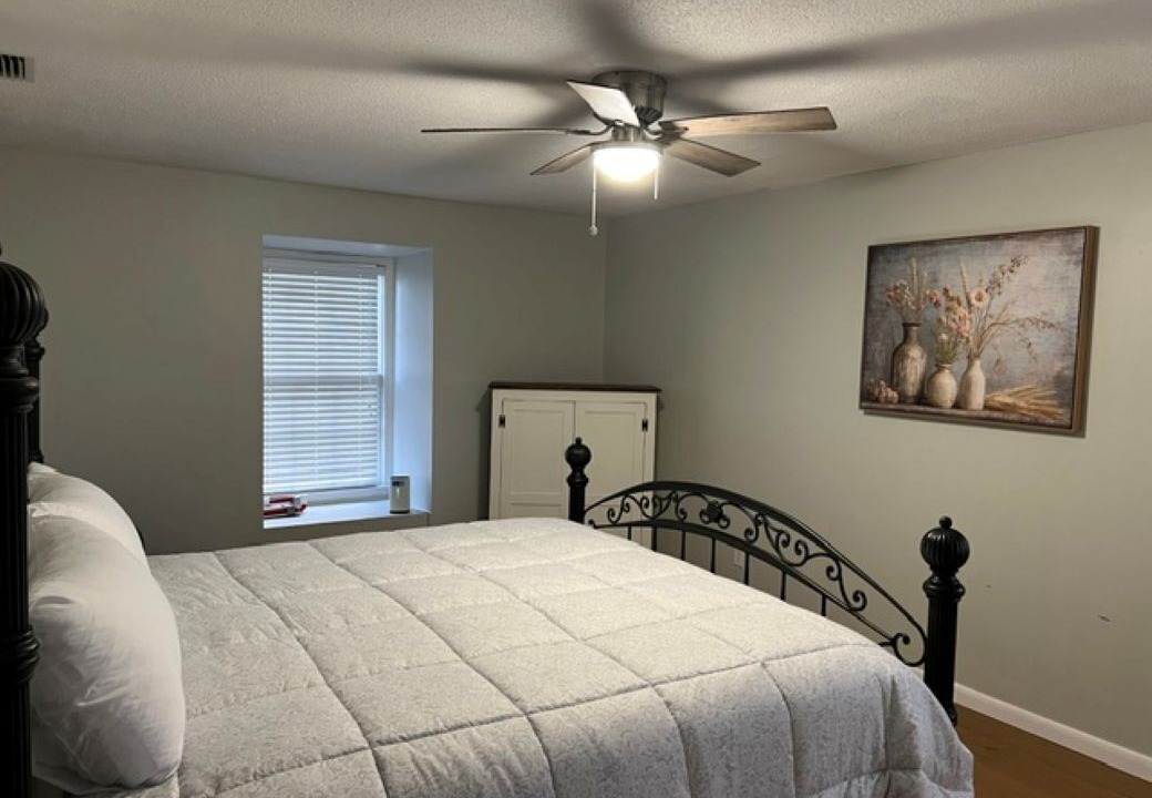 Photo of Bedroom in Valdosta