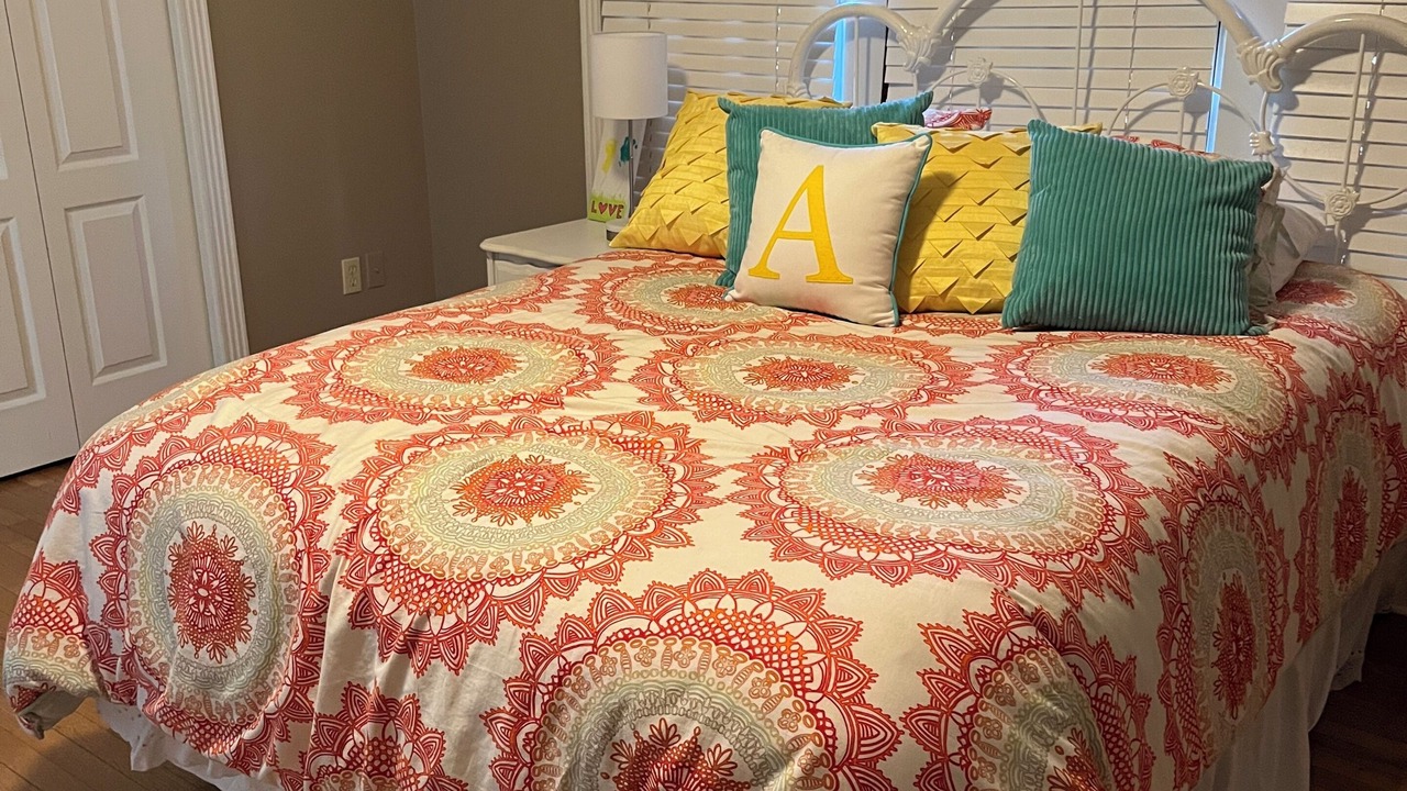 Photo of Bedroom in Candler