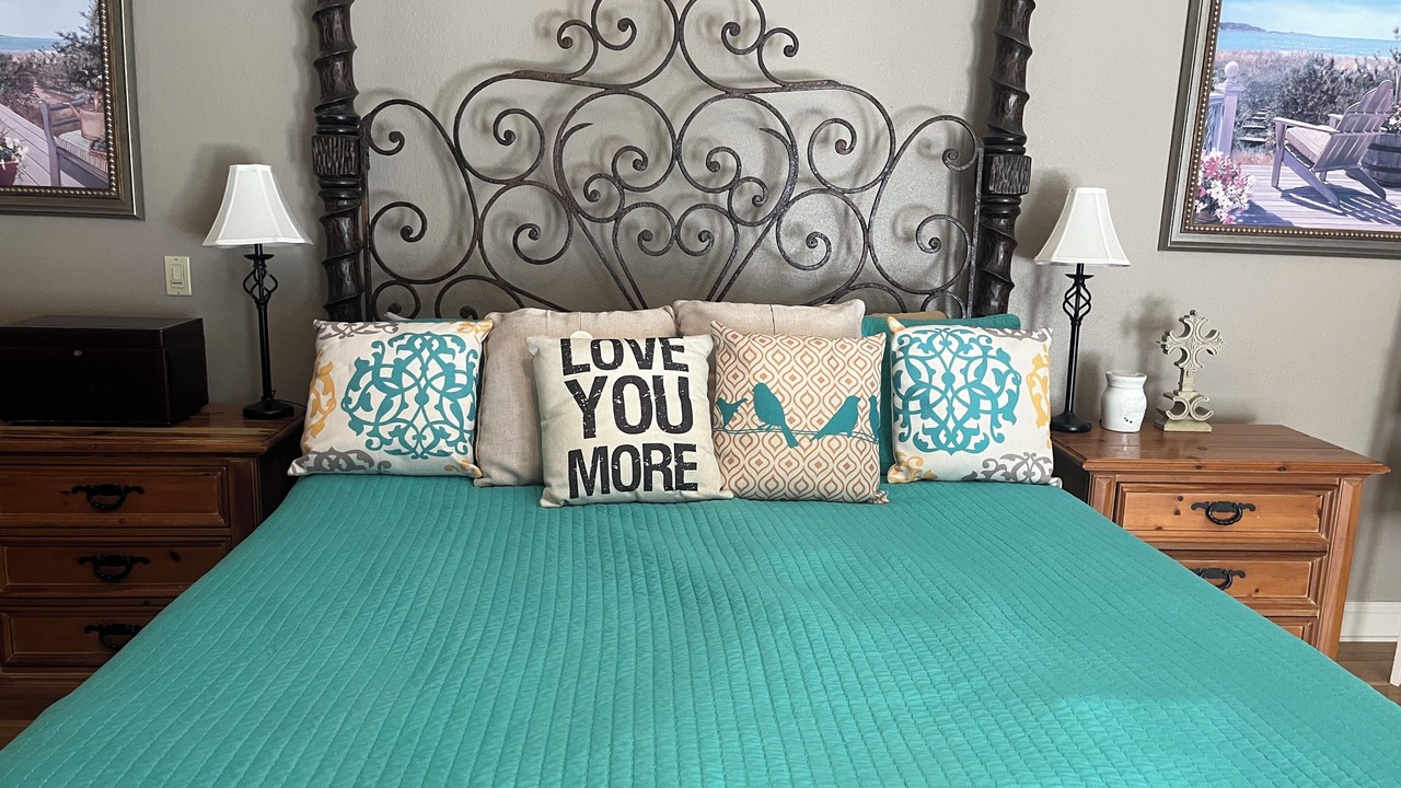 Photo of Bedroom in Candler