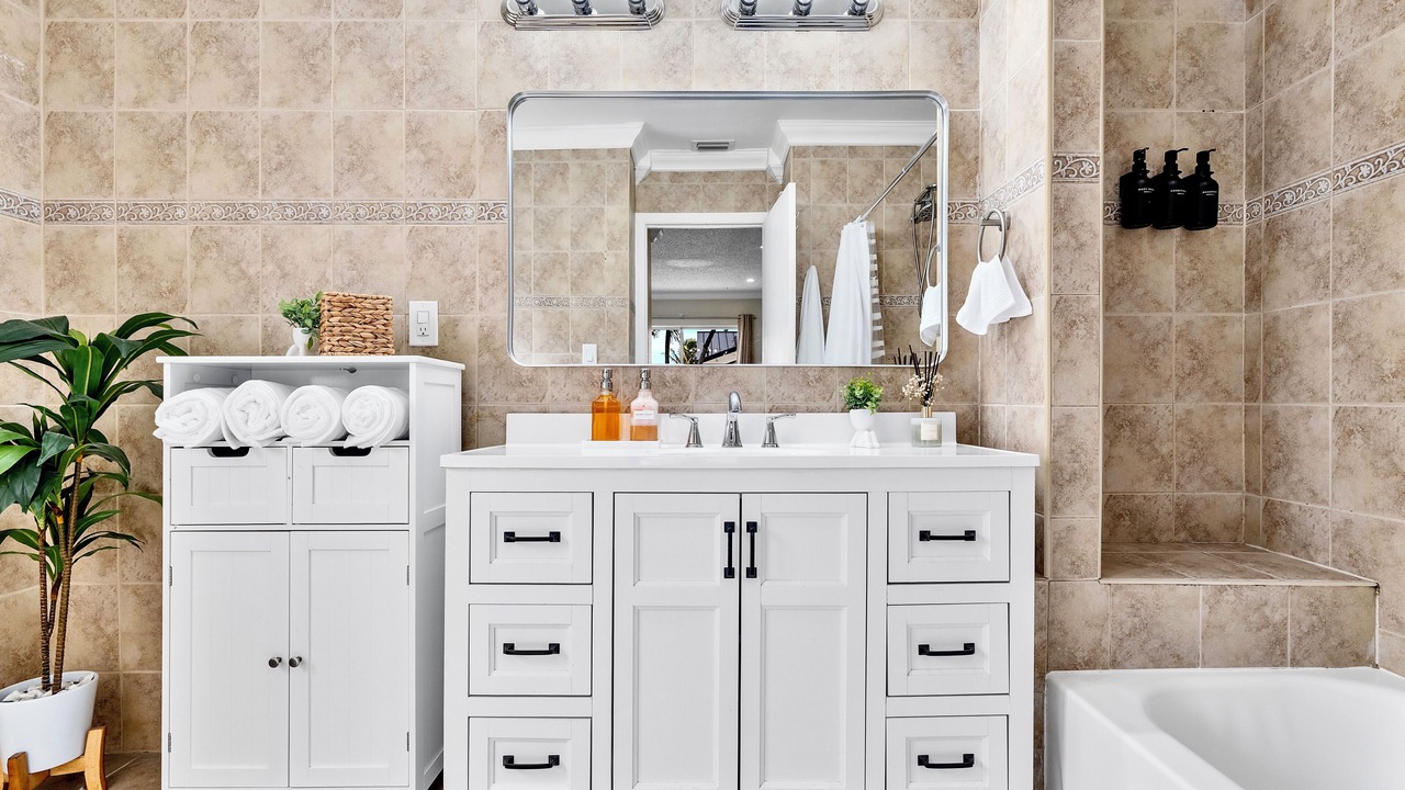 Photo of Bathroom in Richmond West