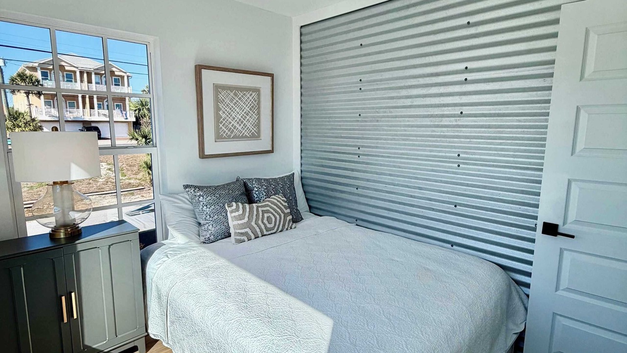 Photo of Bedroom in Bahama Beach