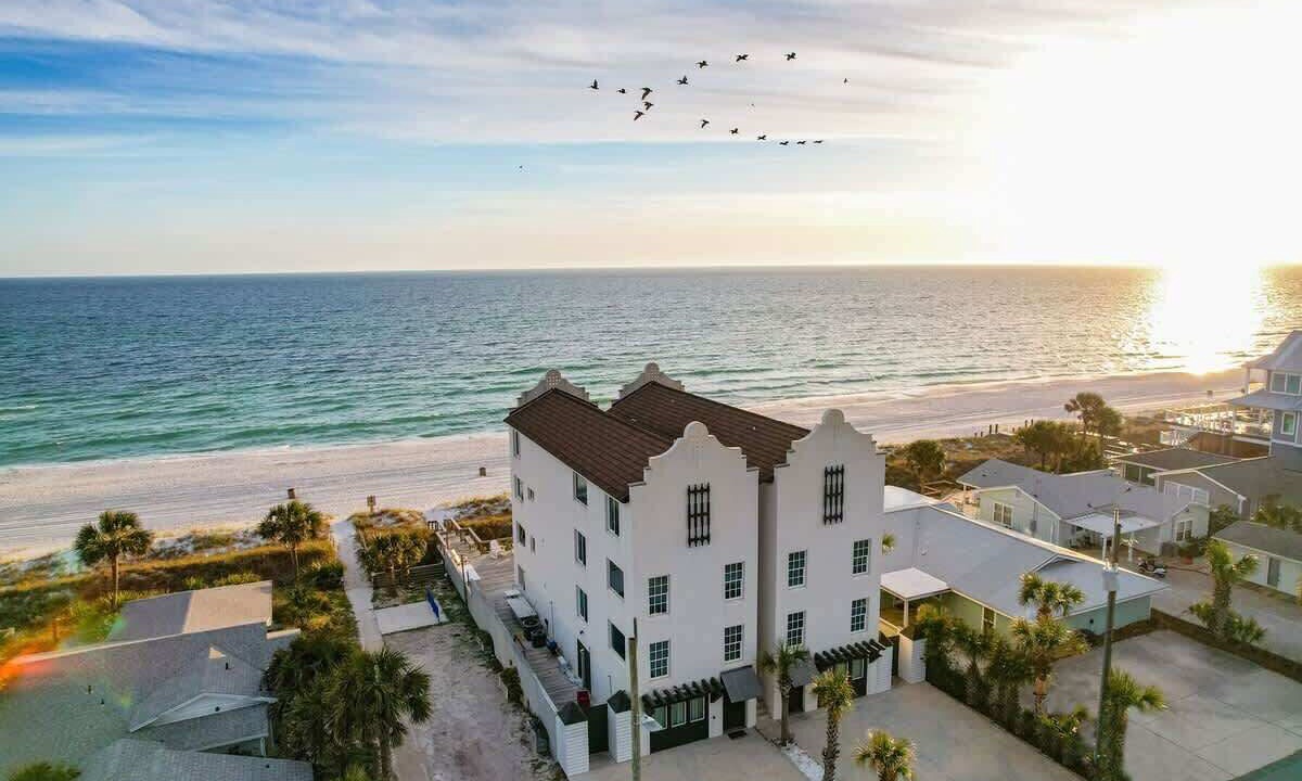 Photo of Outdoor in Bahama Beach