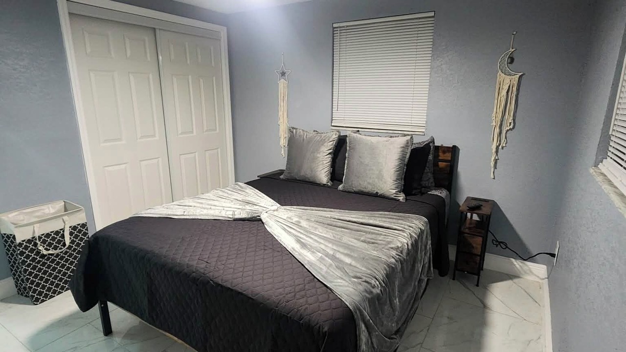 Photo of Bedroom in Signal Cove