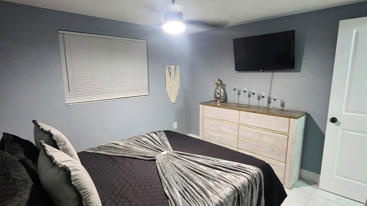 Photo of Bedroom in Signal Cove