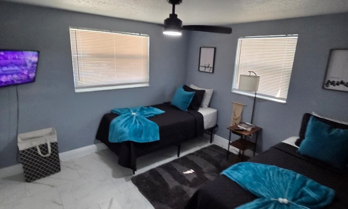 Photo of Bedroom in Signal Cove