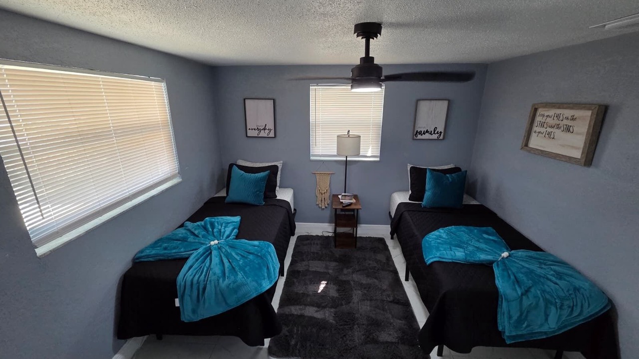 Photo of Bedroom in Signal Cove