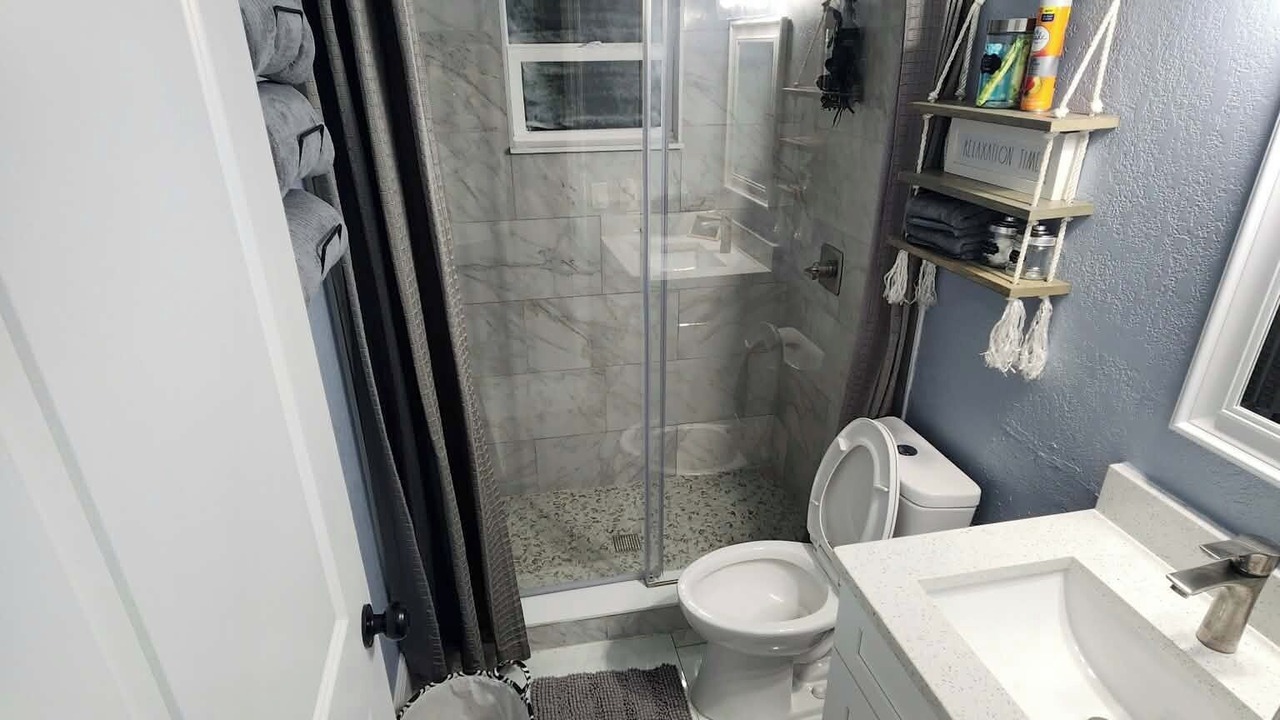 Photo of Bathroom in Signal Cove
