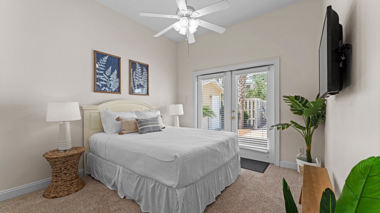 Photo of Bedroom in Gulf Lagoon Beach