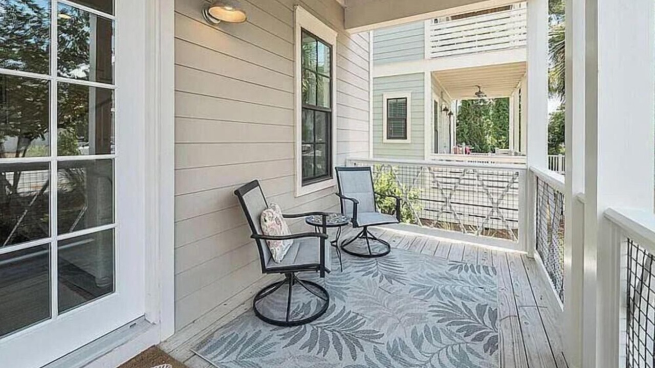 Photo of Patio Balcony in Lakeside at Blue Mountain Beach