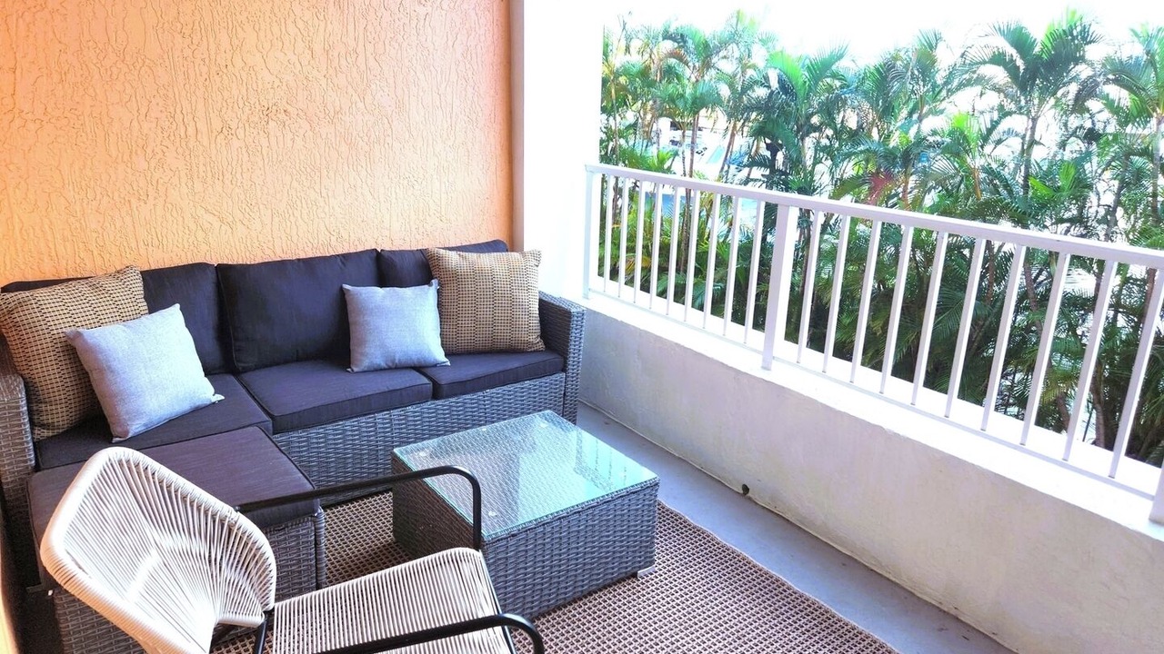 Photo of Outdoor in East Ocean Ave