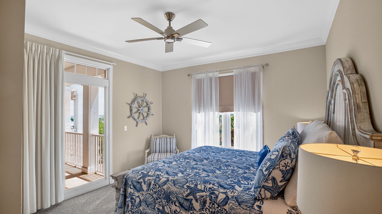 Photo of Bedroom in Upper Grand Lagoon