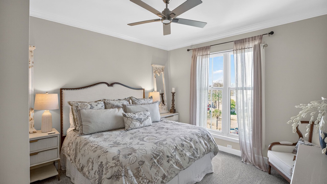 Photo of Bedroom in Upper Grand Lagoon