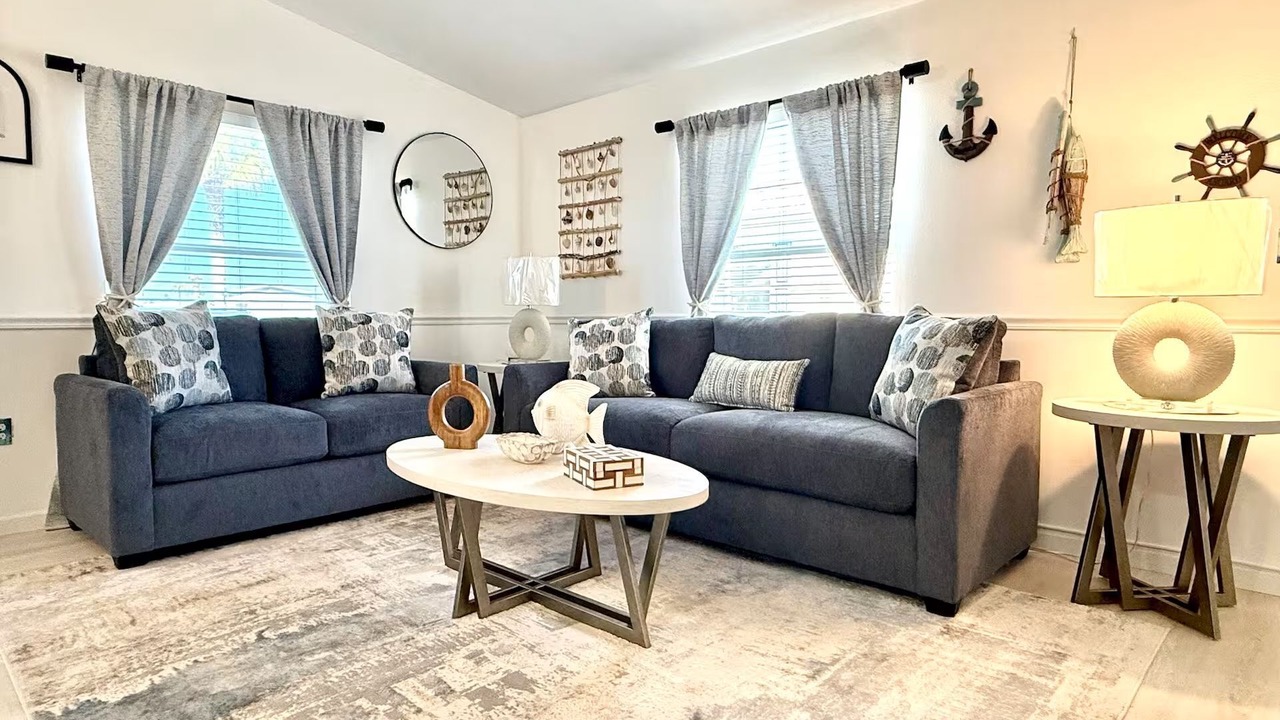 Photo of Livingroom in Fort Myers Beach
