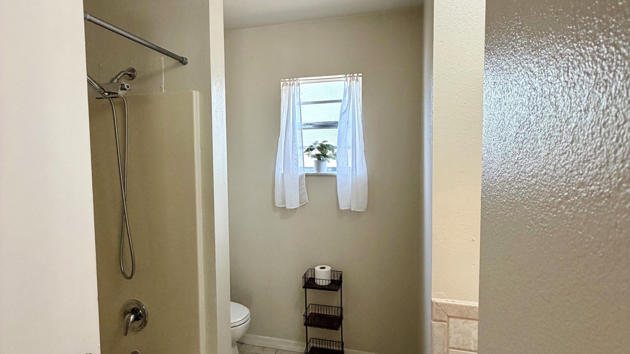 Photo of Bathroom in Glenwood