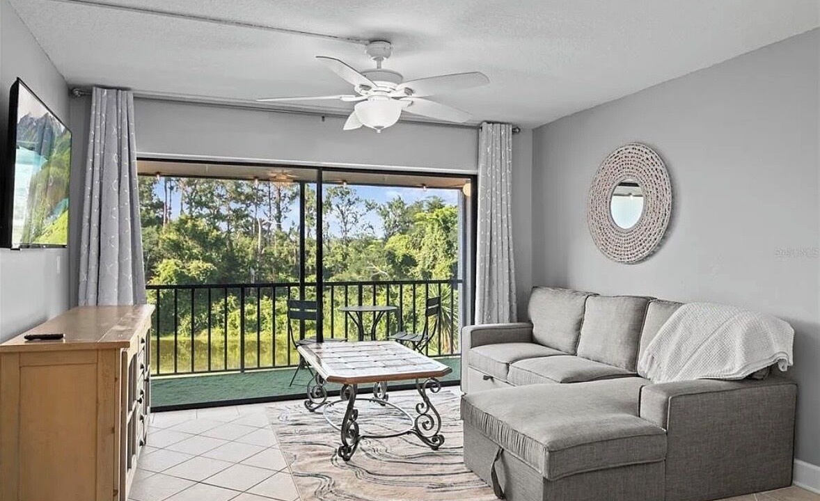 Photo of Livingroom in Altamonte Springs