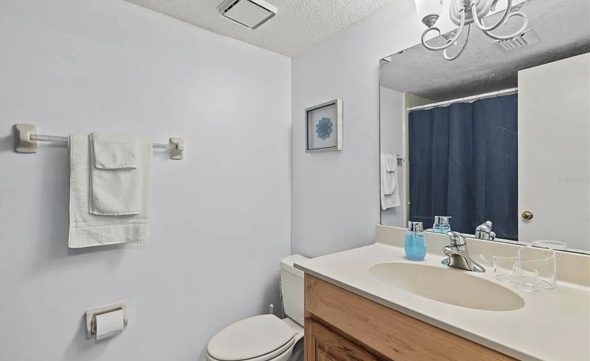 Photo of Bathroom in Altamonte Springs