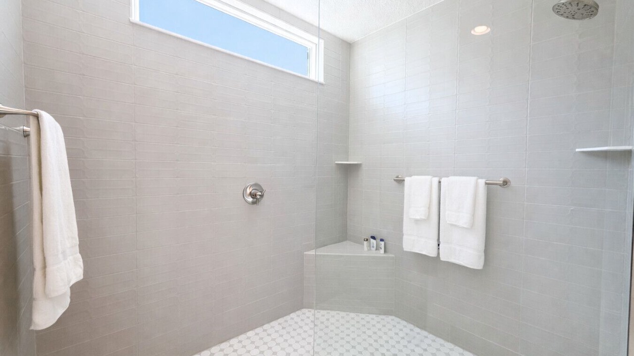 Photo of Bathroom in Candler