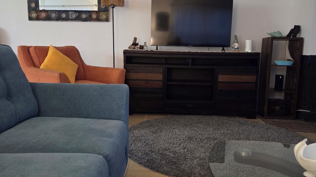 Photo of Livingroom in Bay Esplanade