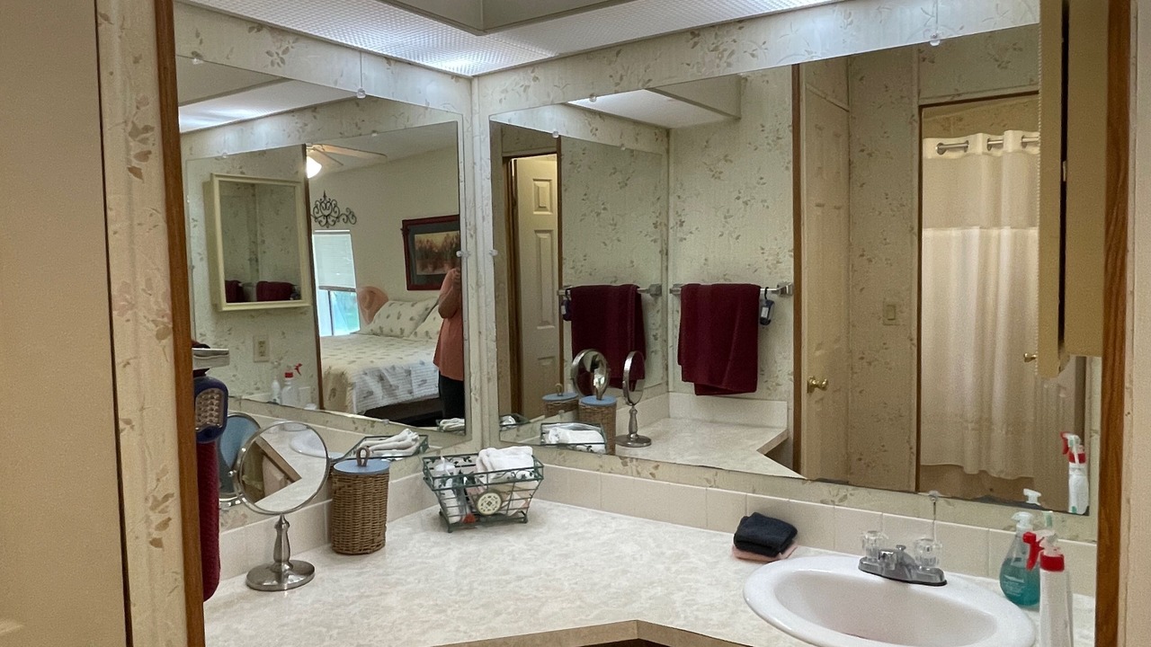 Photo of Bathroom in Silver Lake