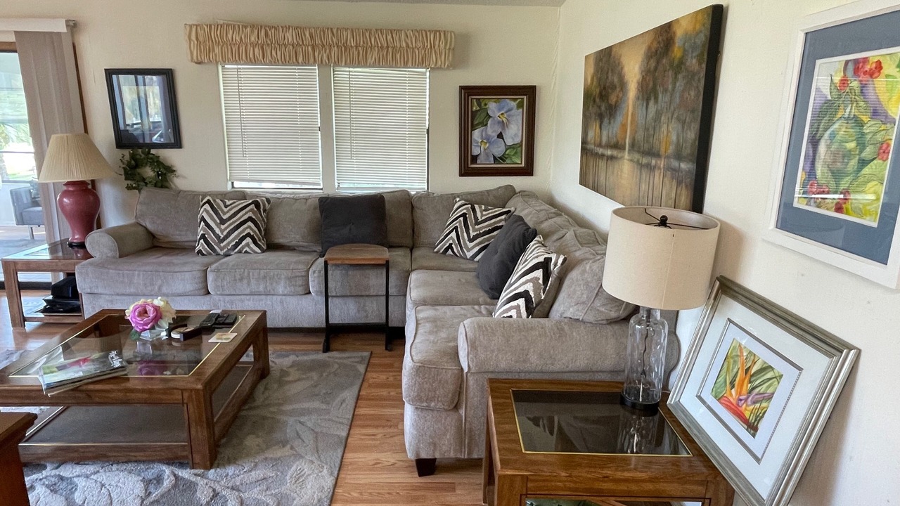 Photo of Livingroom in Silver Lake