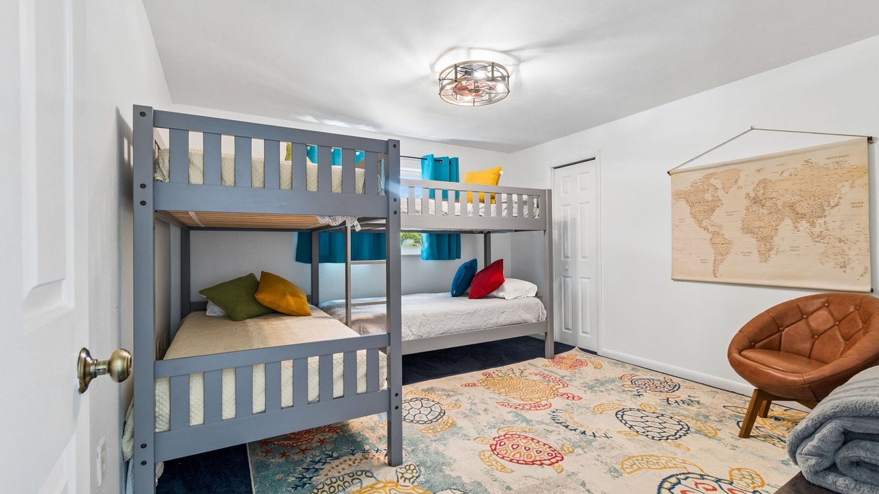 Photo of Bedroom in Baywood Village