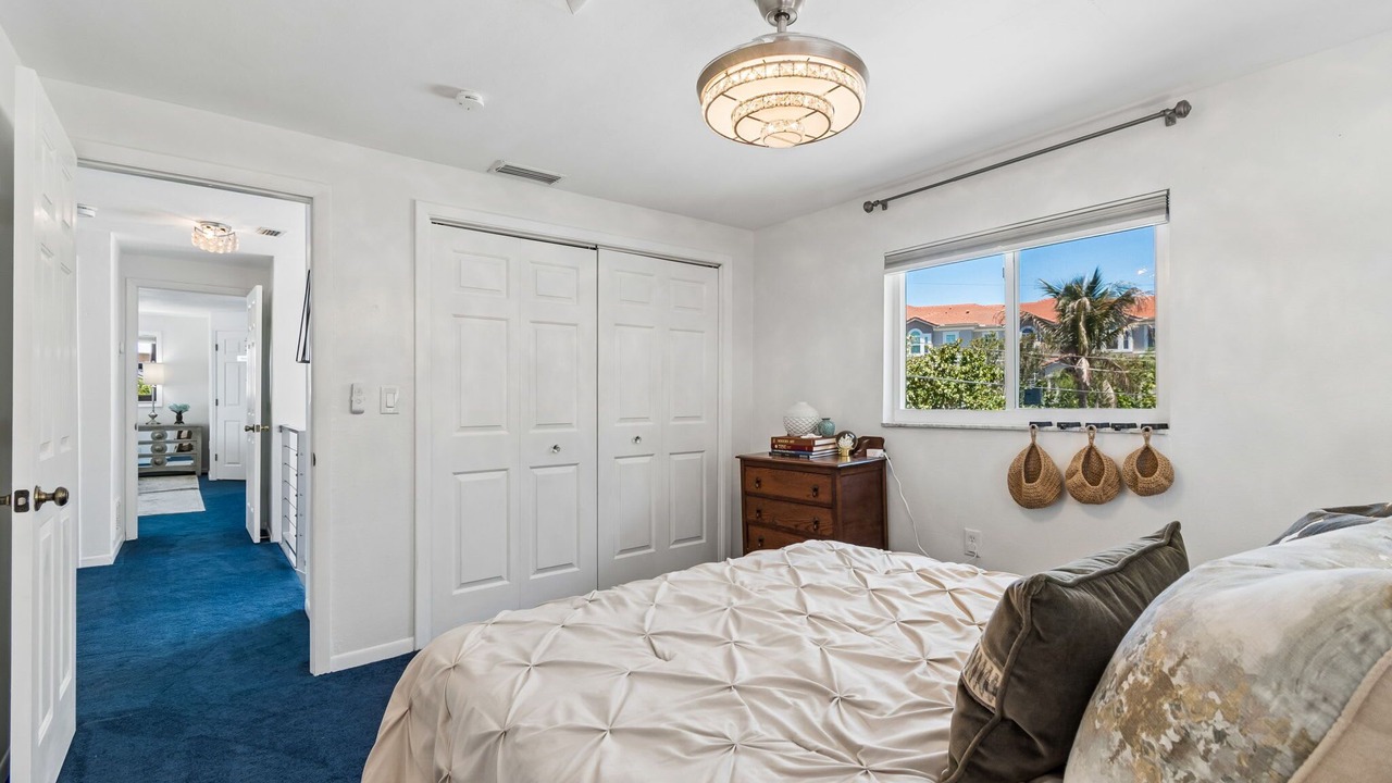Photo of Bedroom in Baywood Village