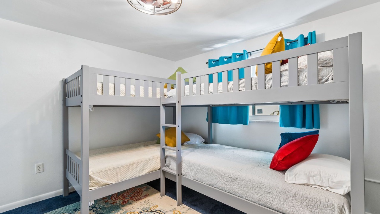 Photo of Bedroom in Baywood Village