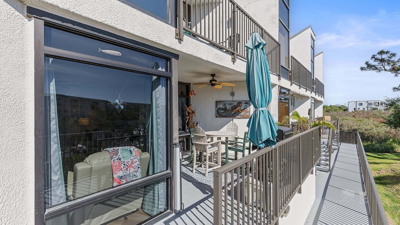 Photo of Patio Balcony in New Smyrna Beach