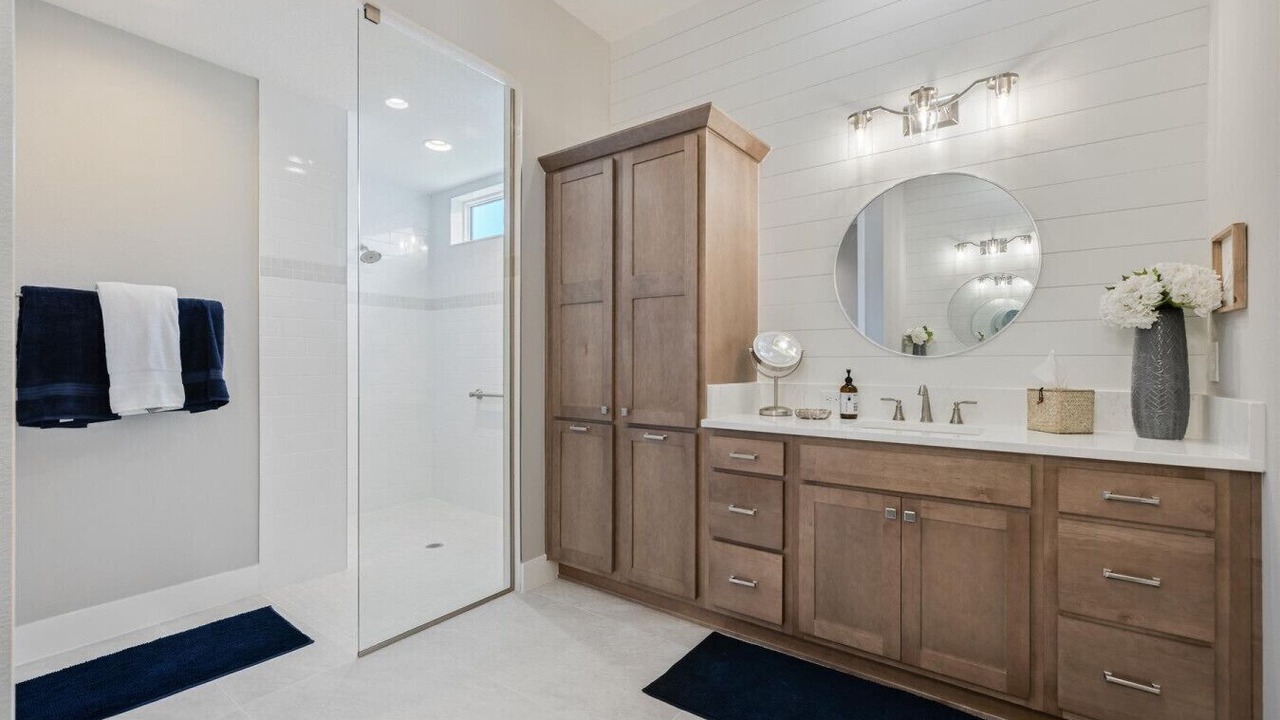 Photo of Bathroom in Candler