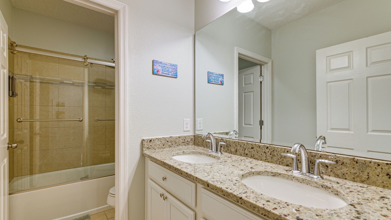 Photo of Bathroom in Clermont