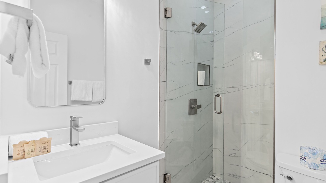 Photo of Bathroom in Holiday Isle