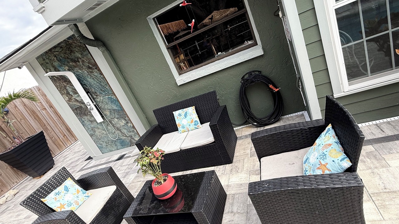 Photo of Patio Balcony in Lake Magdalene