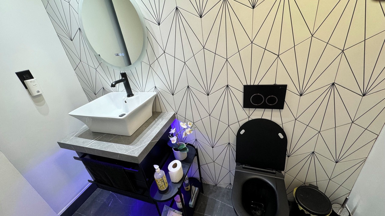 Photo of Bathroom in Lake Magdalene