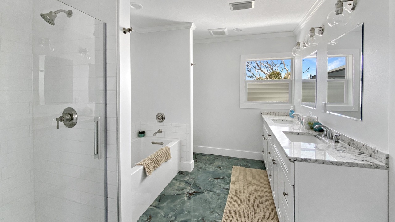 Photo of Bathroom in Englewood South