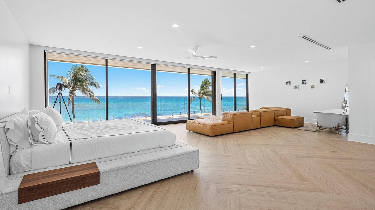 Photo of Bedroom in Ocean Ridge