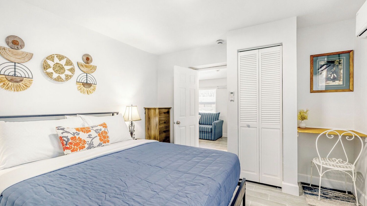 Photo of Bedroom in Tropic