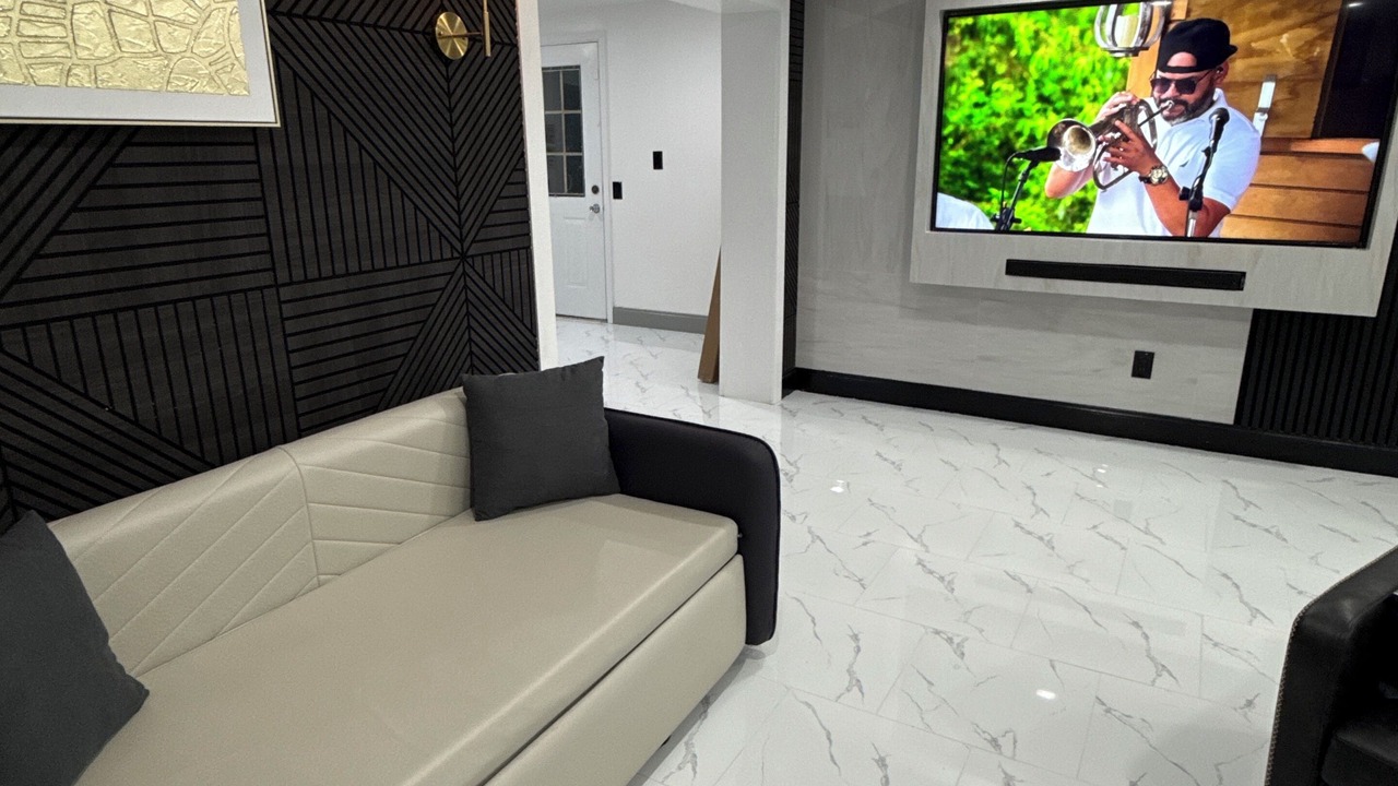 Photo of Livingroom in Tarpon Springs