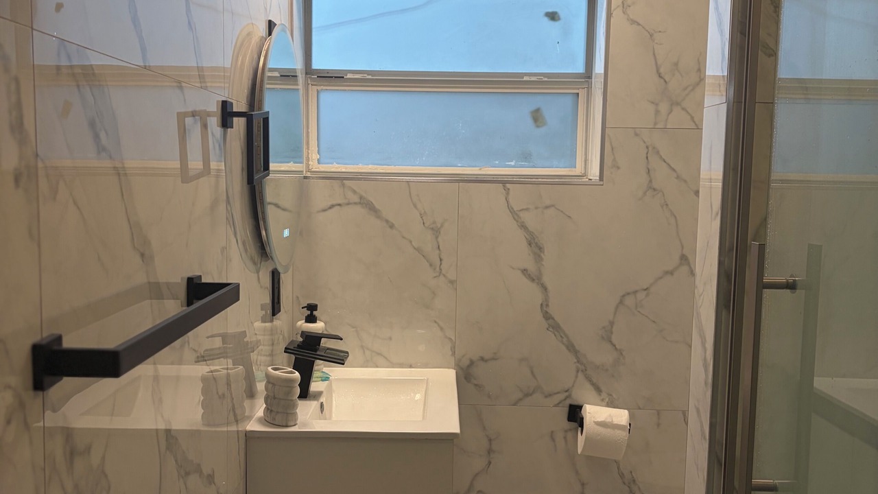 Photo of Bathroom in West Colonial