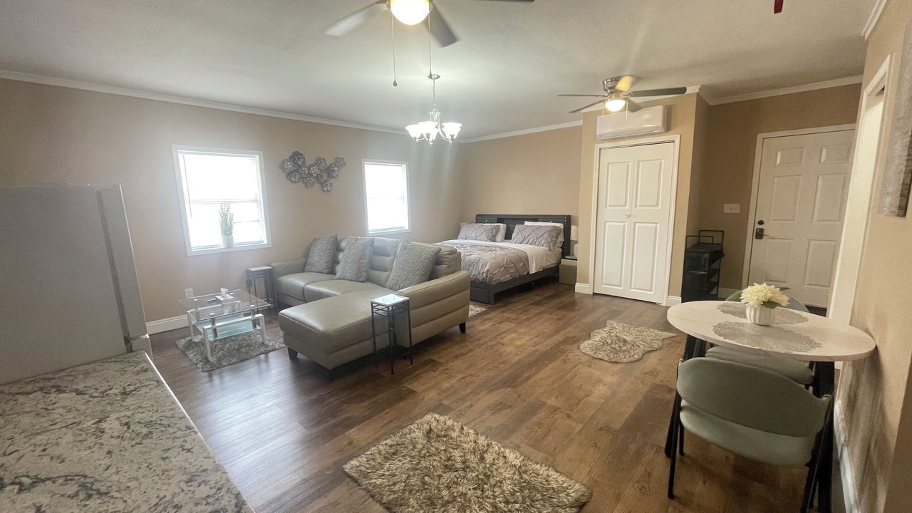 Photo of Livingroom in Marianna