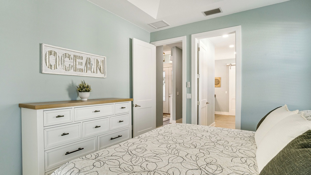 Photo of Bedroom in South Gulf Cove
