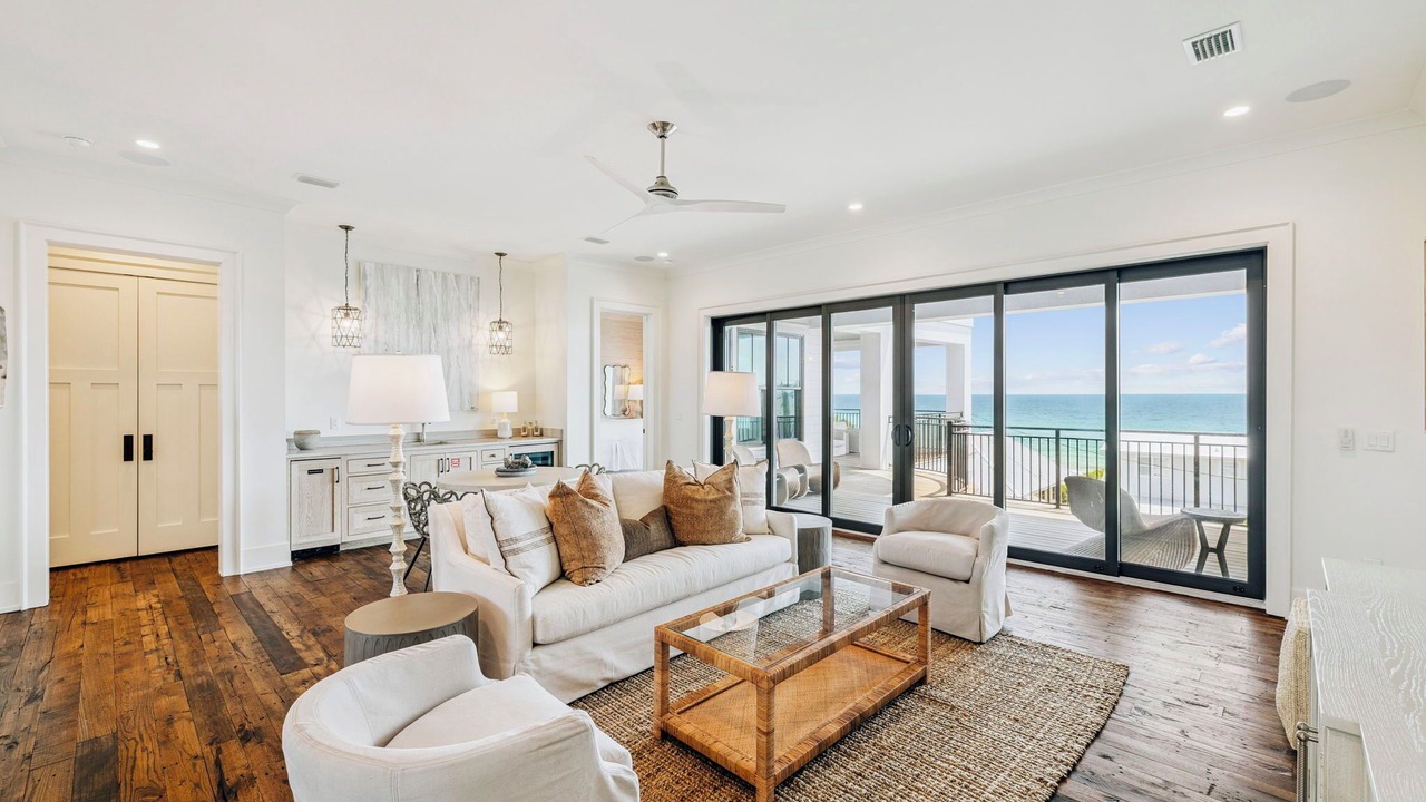 Photo of Bedroom in Seagrove Beach