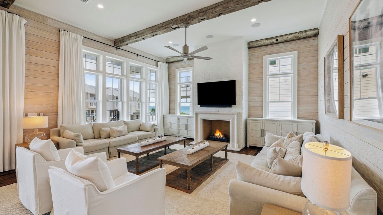 Photo of Livingroom in Seagrove Beach