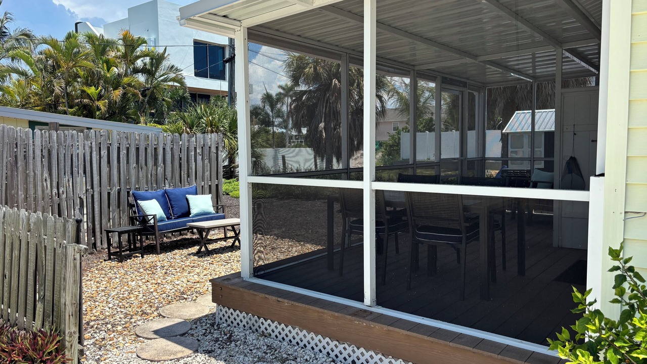 Photo of Patio Balcony in Ilexhurst