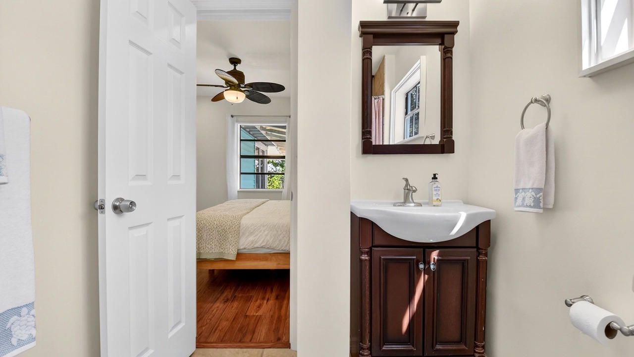 Photo of Bathroom in Parrot Cove